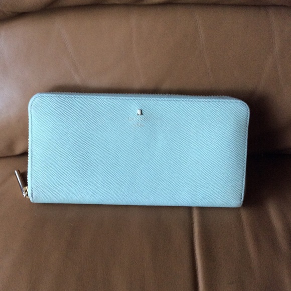 Lanvin Handbags - Lanvin en bleu Mint Green Zip Wallet